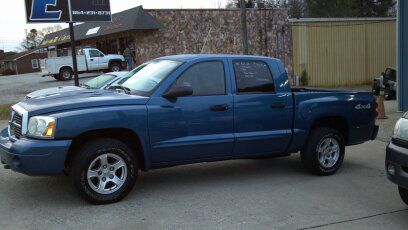 2005 Dodge Dakota Collection Rogue
