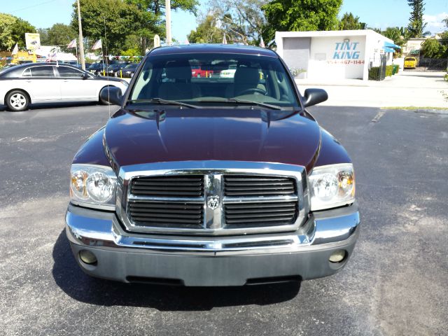2005 Dodge Dakota SLT 4-door 4WD