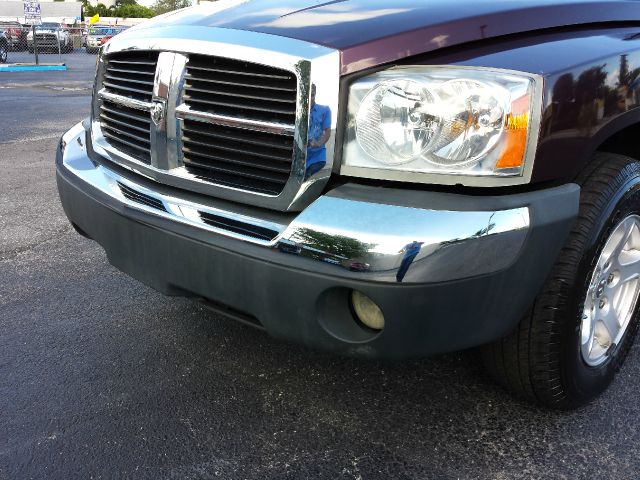 2005 Dodge Dakota SLT 4-door 4WD