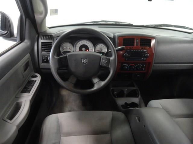 2005 Dodge Dakota SLT