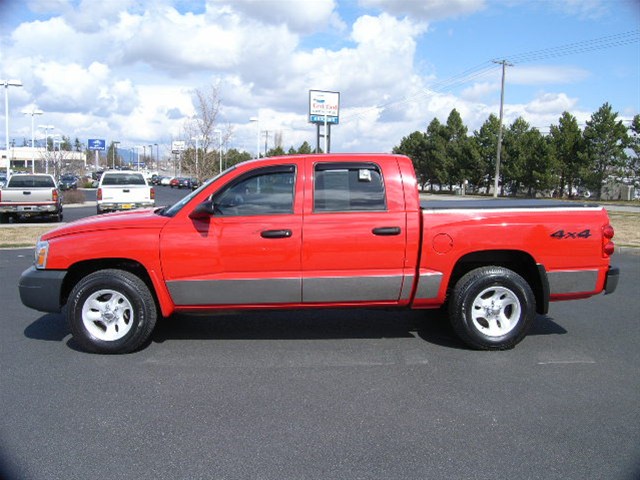 2005 Dodge Dakota 5 Door Turbo