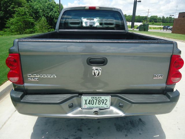 2005 Dodge Dakota Collection Rogue