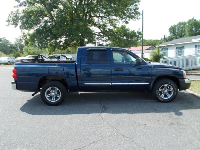 2005 Dodge Dakota CREW CAB XL Diesel