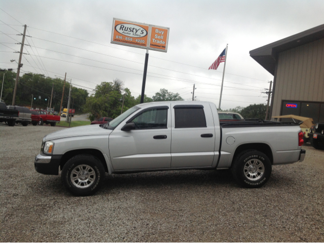 2005 Dodge Dakota Collection Rogue