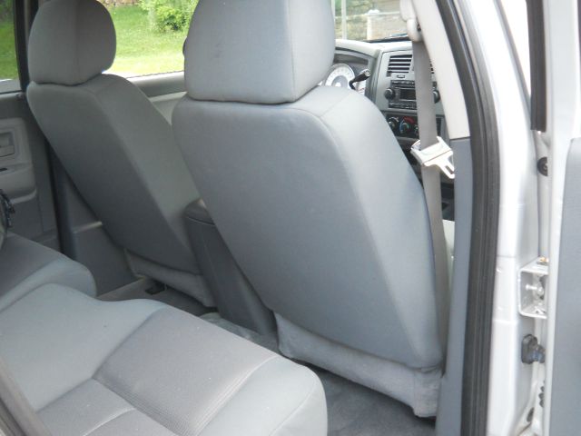 2005 Dodge Dakota Collection Rogue