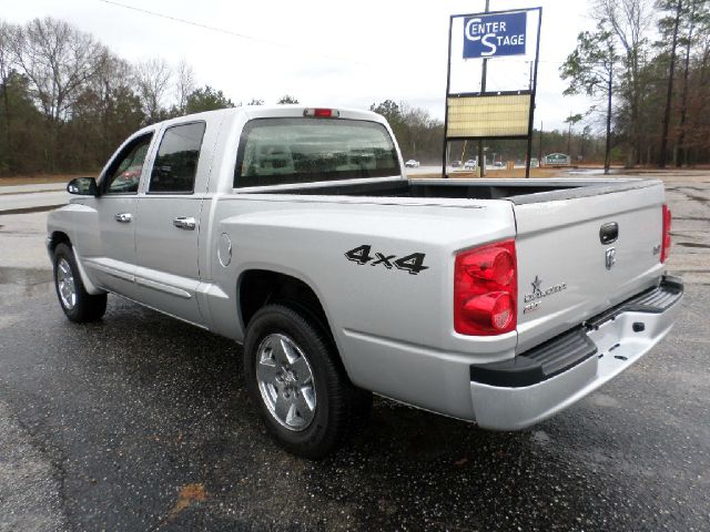2005 Dodge Dakota Collection Rogue