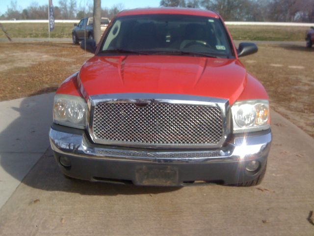 2005 Dodge Dakota LS ES