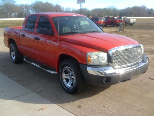 2005 Dodge Dakota LS ES