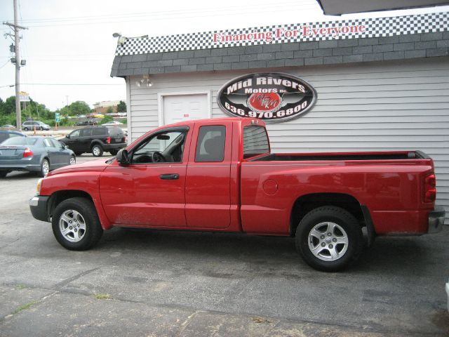 2005 Dodge Dakota SLT 4-door 4WD