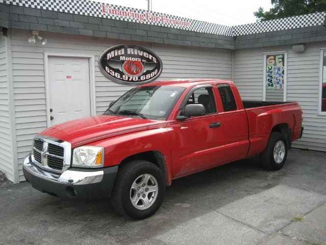 2005 Dodge Dakota SLT 4-door 4WD