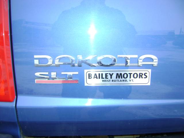 2005 Dodge Dakota SLT