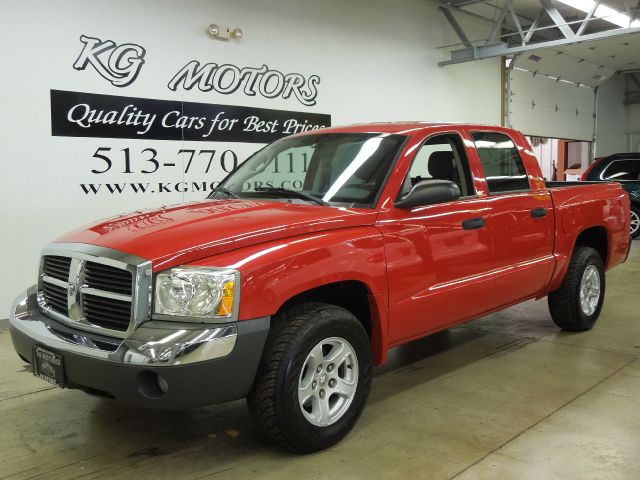 2005 Dodge Dakota LS ES