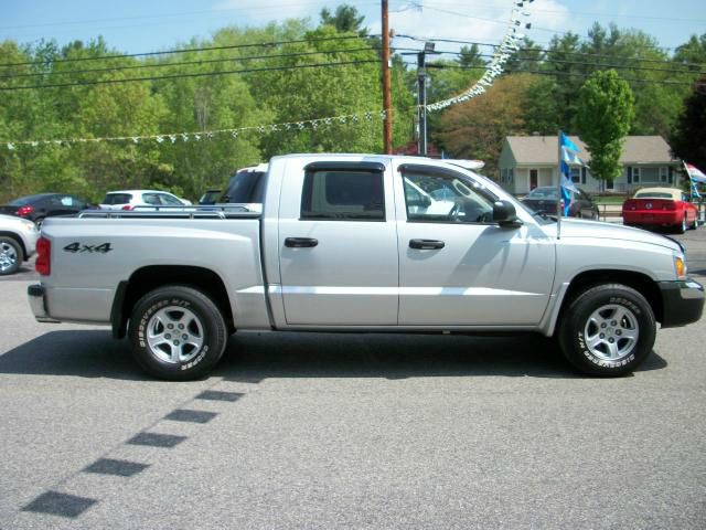 2005 Dodge Dakota Collection Rogue