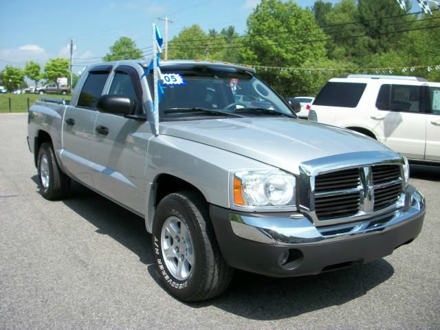 2005 Dodge Dakota Collection Rogue