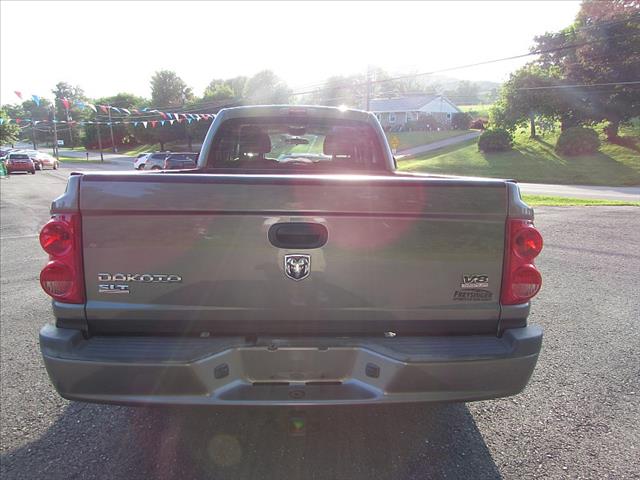 2005 Dodge Dakota 2dr Cpe Auto W/moonroof