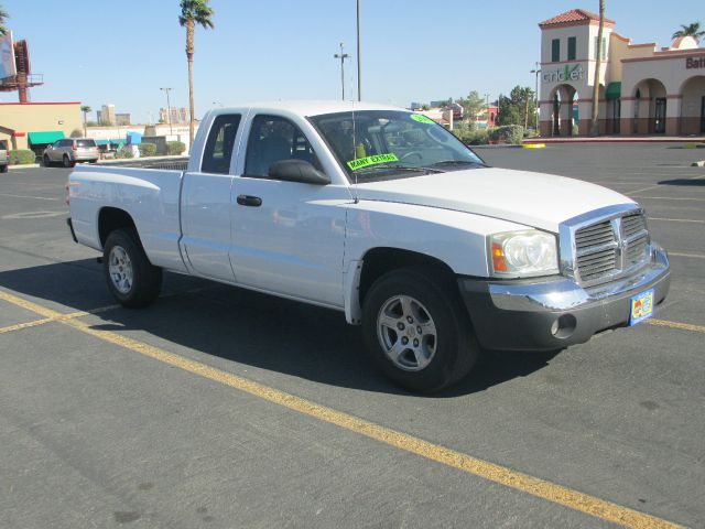 2005 Dodge Dakota SLT 4-door 4WD