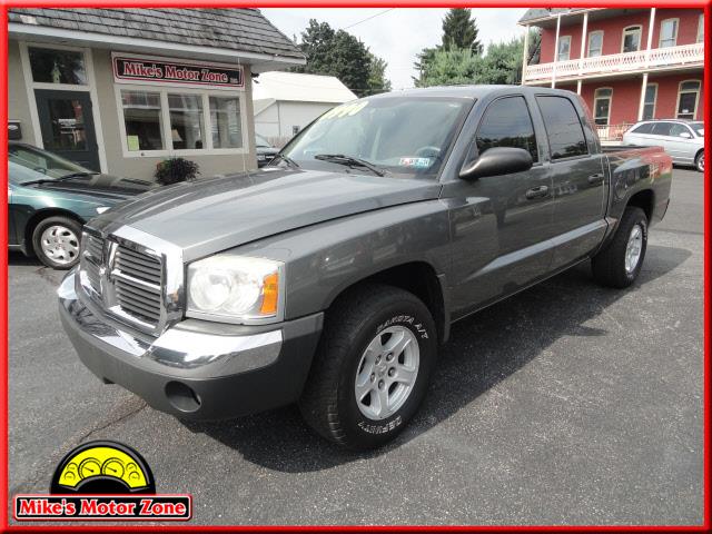 2005 Dodge Dakota SLT