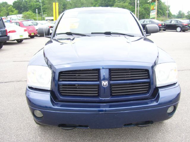 2005 Dodge Dakota Collection Rogue