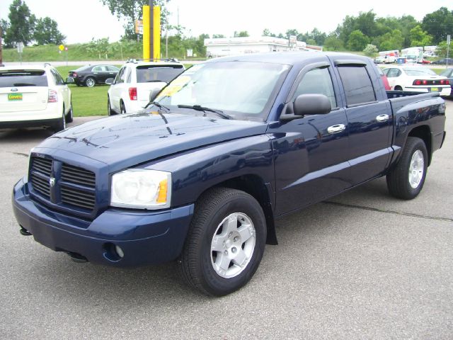 2005 Dodge Dakota Collection Rogue