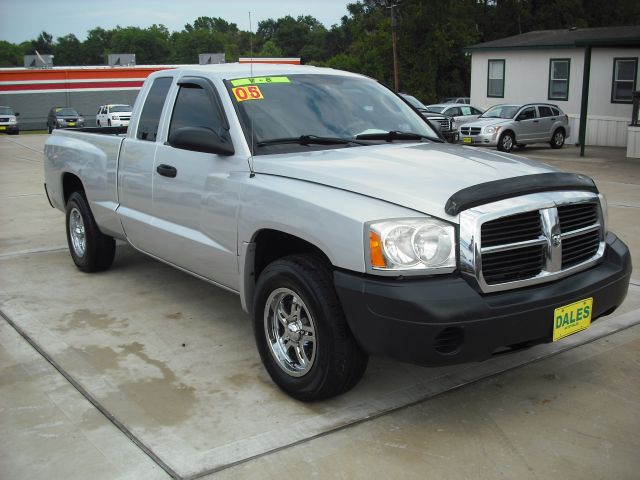 2005 Dodge Dakota Unknown