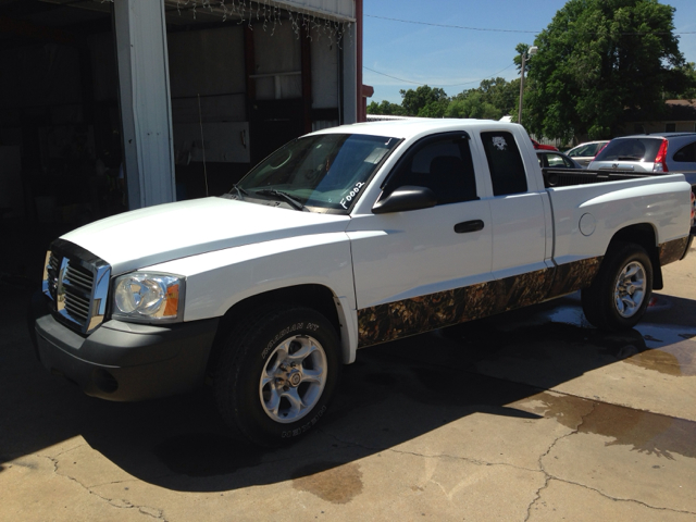 2005 Dodge Dakota 323ci Rtible