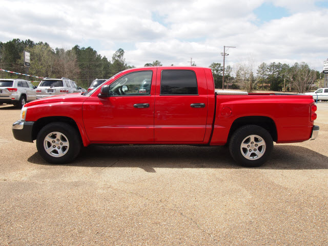 2005 Dodge Dakota SLT