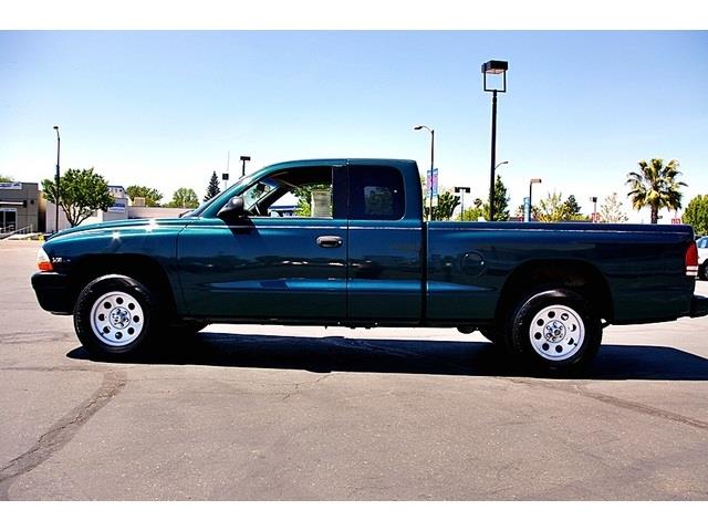 2005 Dodge Dakota SLT