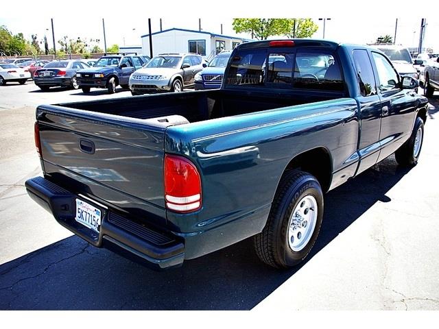 2005 Dodge Dakota SLT