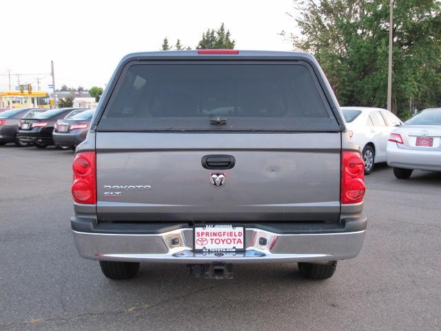 2005 Dodge Dakota SLT