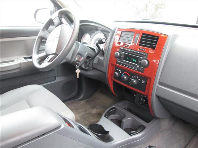 2005 Dodge Dakota Unknown