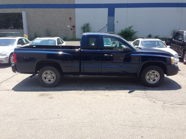2005 Dodge Dakota 323ci Rtible