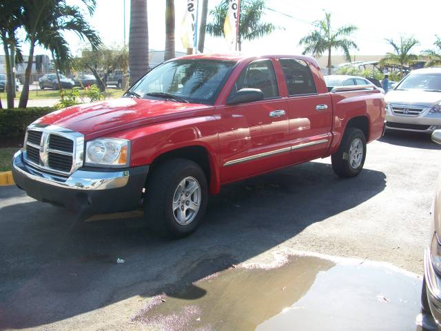 2005 Dodge Dakota SLT