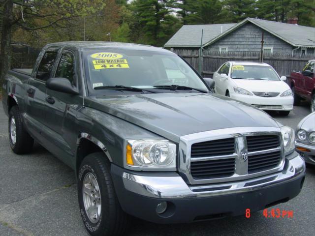 2005 Dodge Dakota SLT