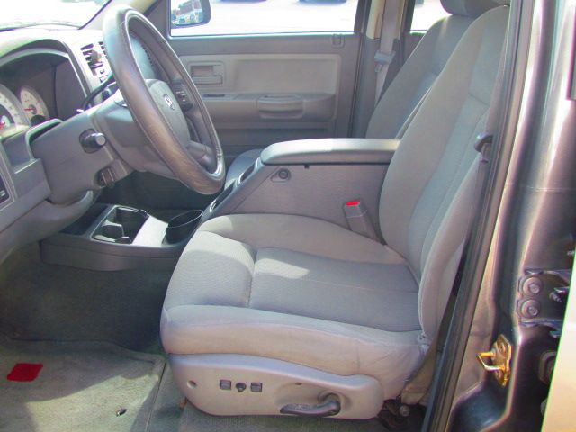 2006 Dodge Dakota Collection Rogue