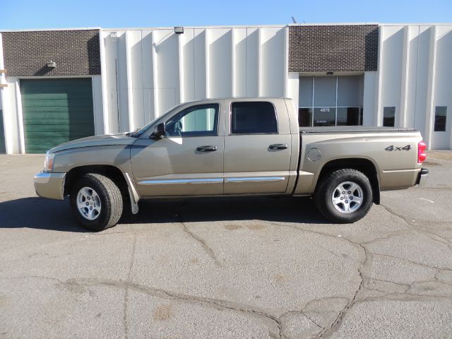 2006 Dodge Dakota 4d Wagon AWD