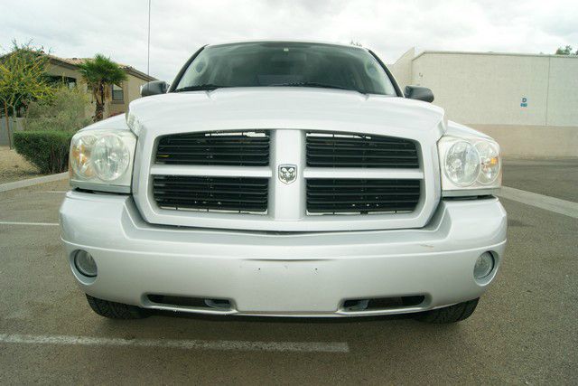 2006 Dodge Dakota LS ES