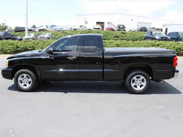 2006 Dodge Dakota SLT