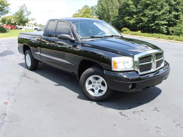 2006 Dodge Dakota SLT