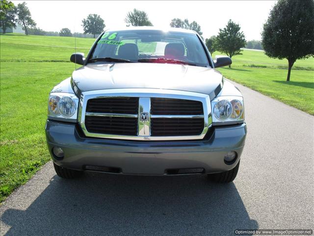 2006 Dodge Dakota SLT