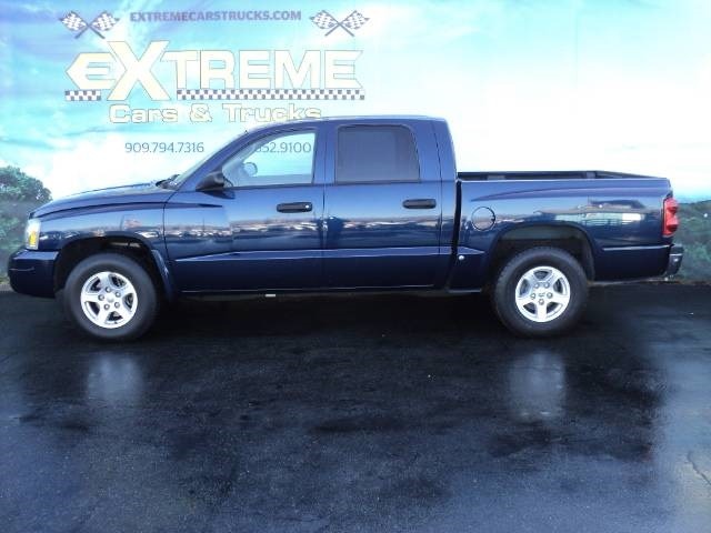 2006 Dodge Dakota LS ES