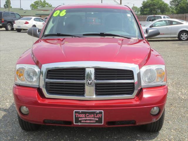 2006 Dodge Dakota T6 AWD Leather Moonroof Navigation