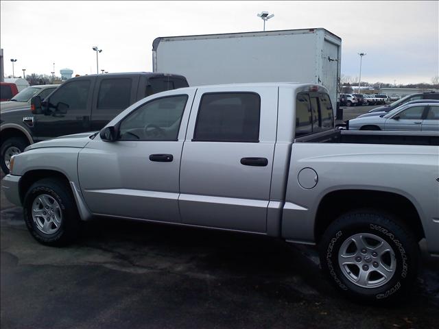 2006 Dodge Dakota SLT