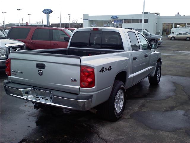 2006 Dodge Dakota SLT