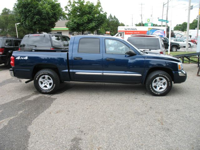 2006 Dodge Dakota 4d Wagon AWD
