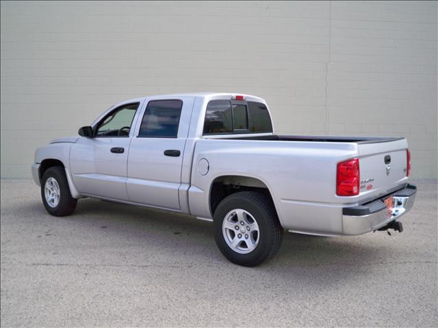 2006 Dodge Dakota SLT