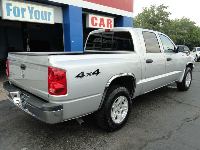 2006 Dodge Dakota Collection Rogue