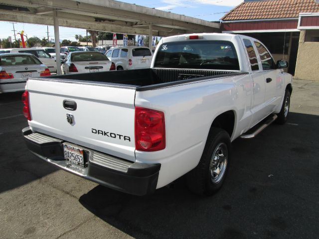 2006 Dodge Dakota 323ci Rtible