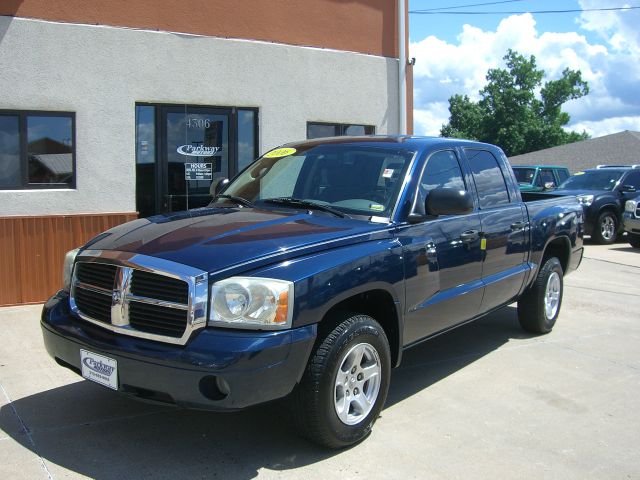 2006 Dodge Dakota Collection Rogue