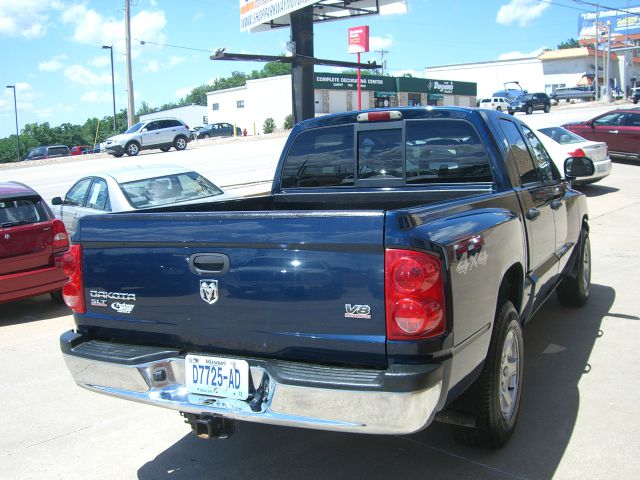 2006 Dodge Dakota Collection Rogue