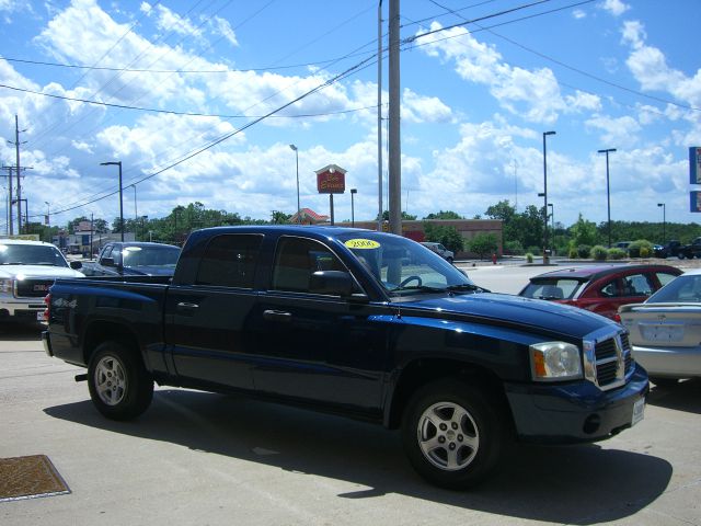 2006 Dodge Dakota Collection Rogue